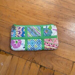 Vera Bradley Women's Outlet Ultralight Essential Pouch